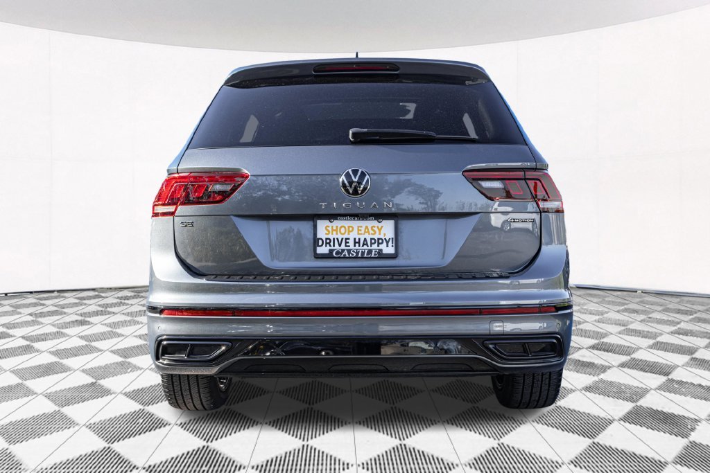 Used 2023  Volkswagen 2.0T SE R-Line Black image 8