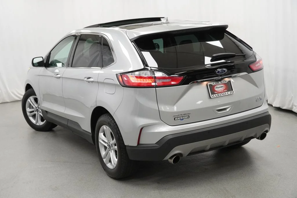 Used 2019 Silver Ford SEL image 12