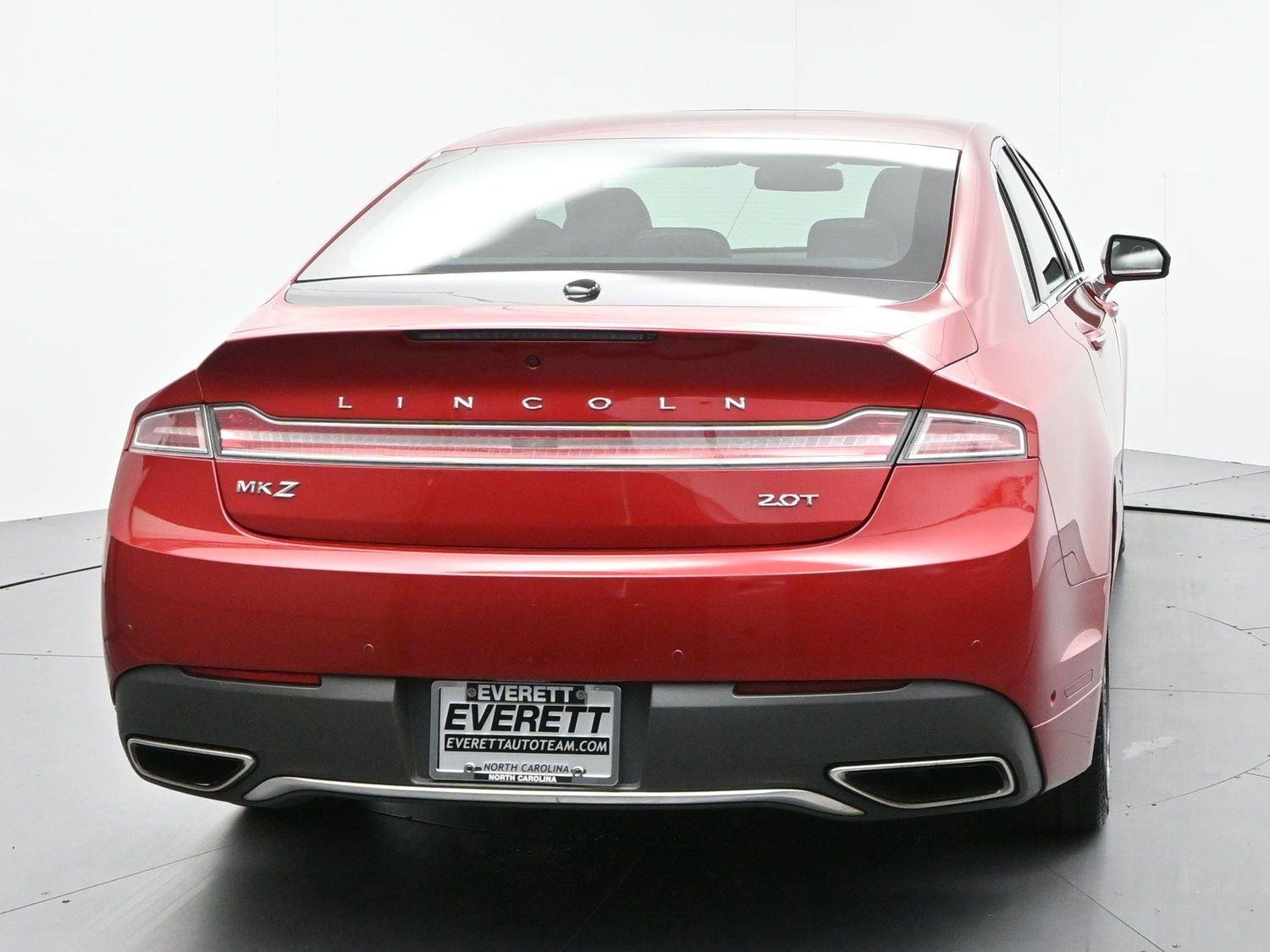 Used 2020 Red Carpet Metallic Tinted Clearcoat Lincoln Reserve image 6