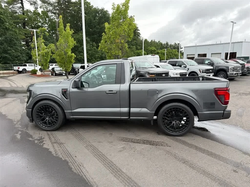 Used 2025 Carbonized Gray Metallic Ford XL image 10