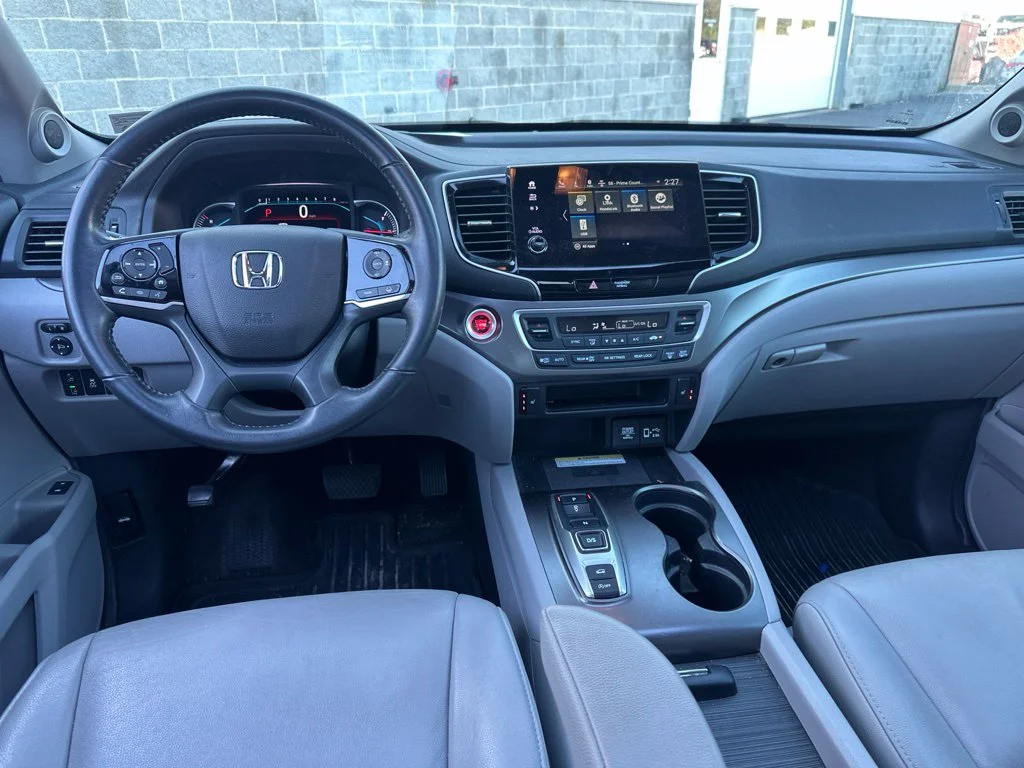 Used 2022 Lunar Silver Metallic Honda Special Edition image 18