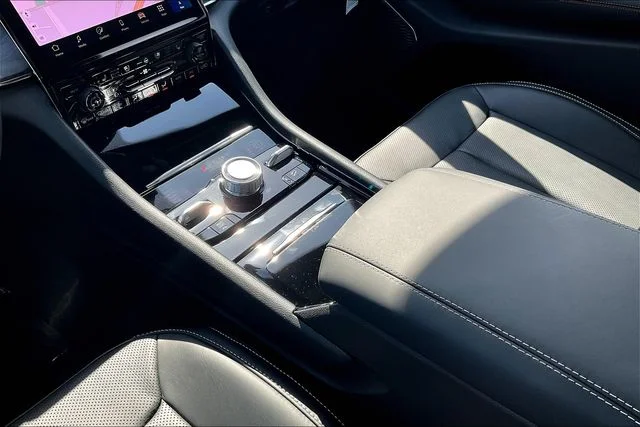 2025 Jeep Grand Cherokee L Overland - Photo 9