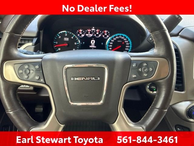 Used 2017 Silver GMC Denali image 46