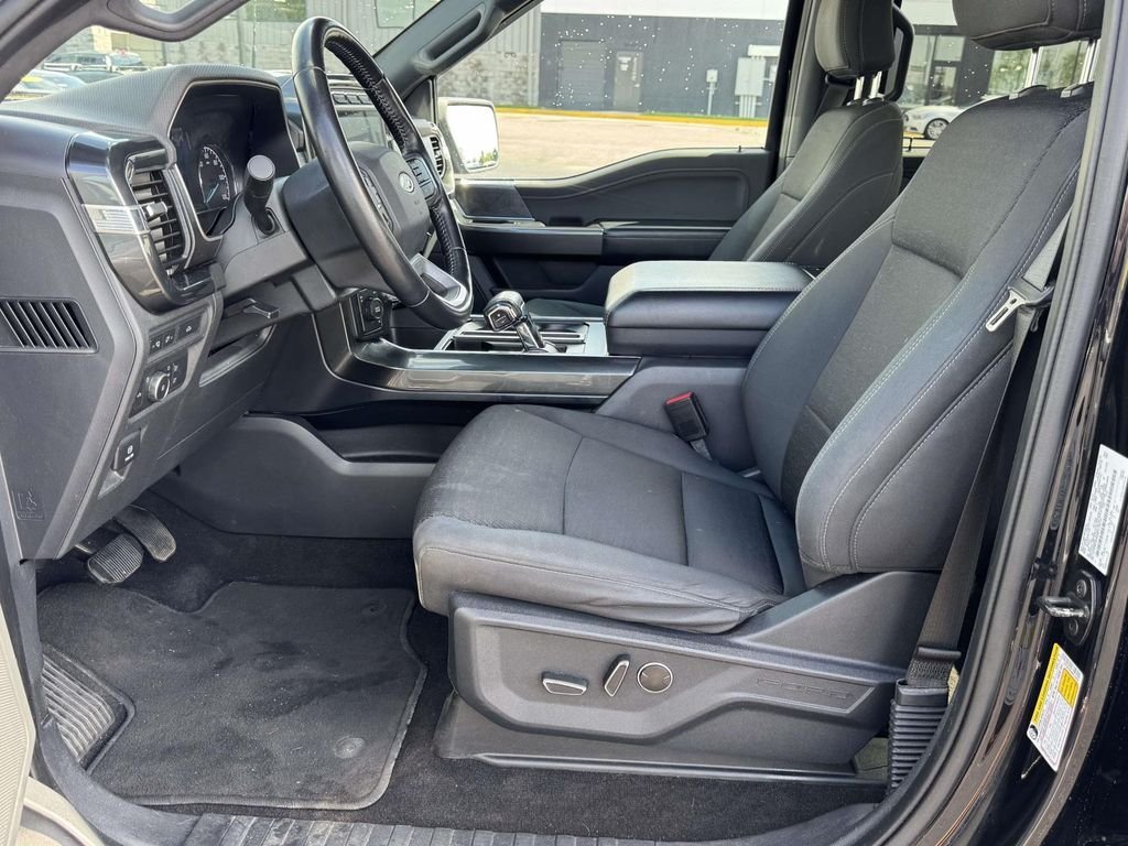 Used 2021 Black Ford XLT image 14