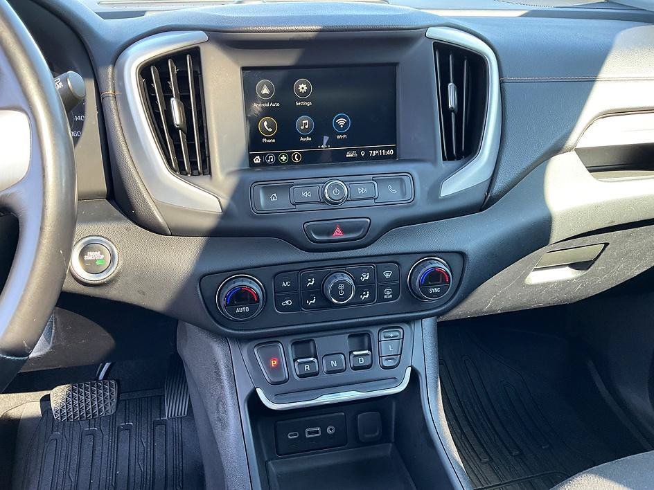 Used 2019 Gray GMC SLE image 5