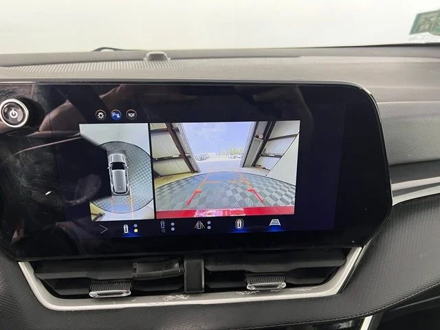 Used 2025 Red Chevrolet LT image 24