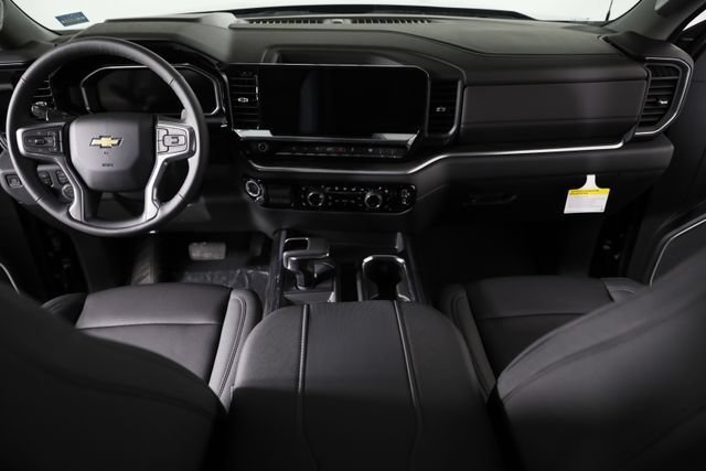 2026 Chevrolet Silverado 1500 LTZ - Photo 24