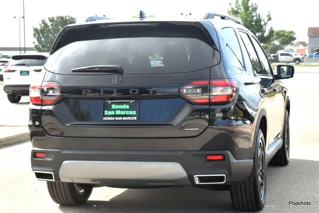 New 2026 Crystal Black Pearl Honda AWD Touring Blackout image 3