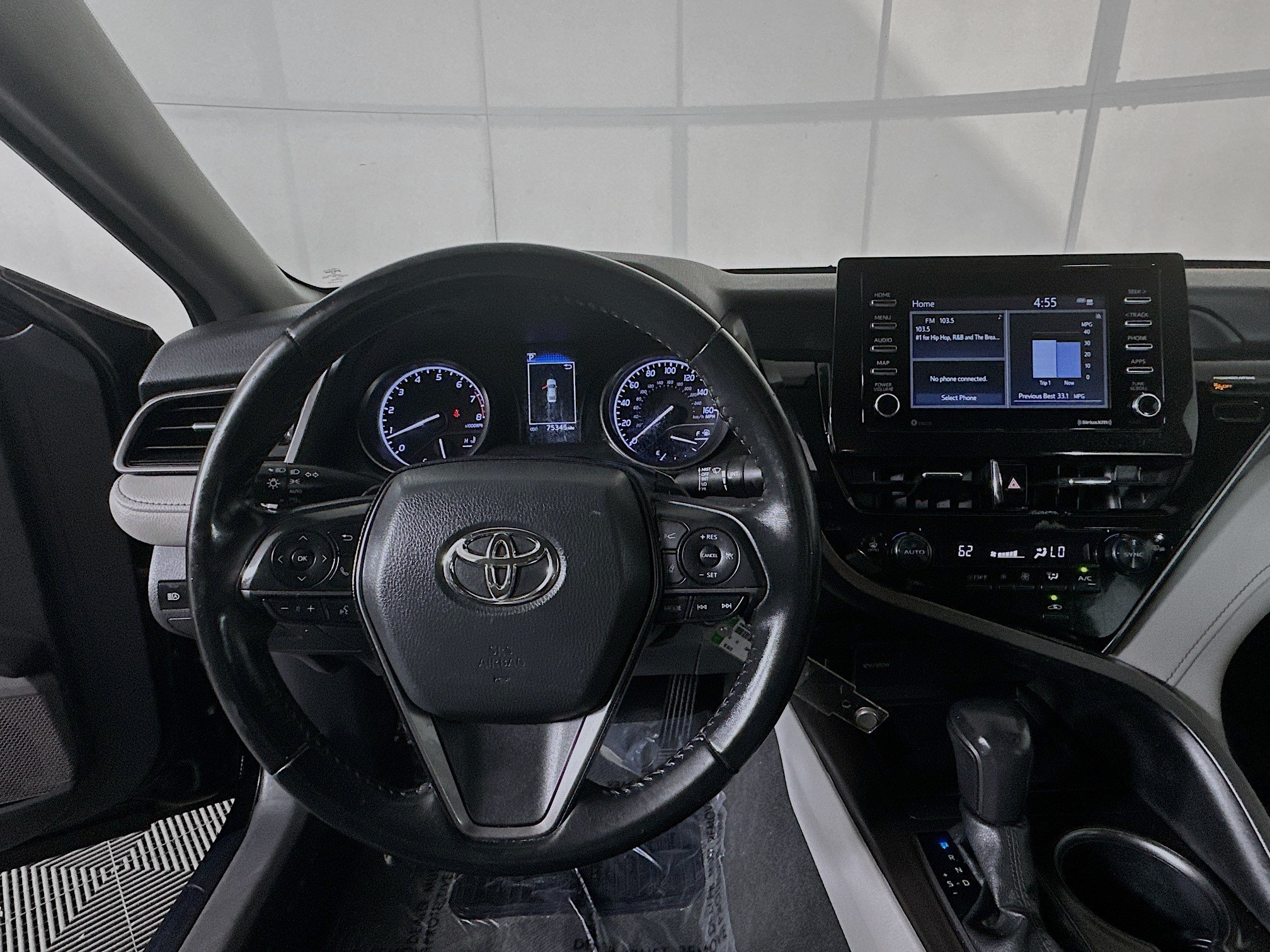 Used 2022 Midnight Black Metallic Toyota SE image 15
