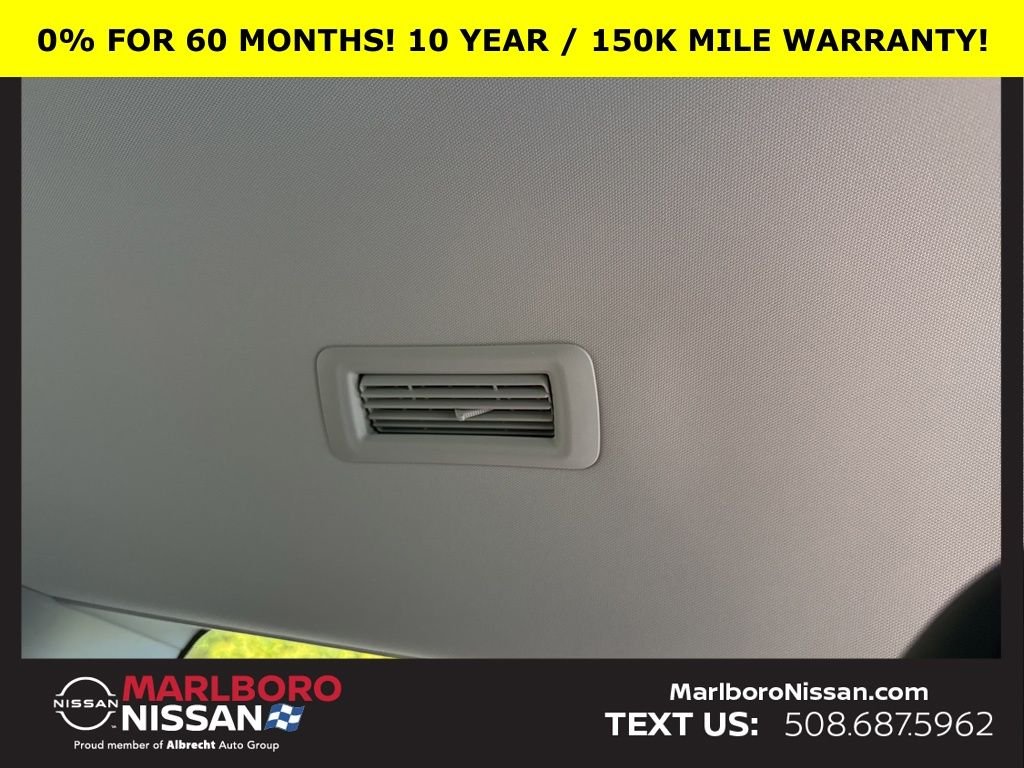 2025 Nissan Pathfinder SL - Photo 27