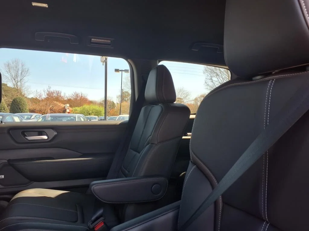 2025 Nissan Armada SL - Photo 20