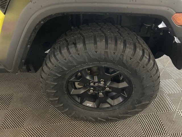 Used 2022 High Velocity Clearcoat Jeep Willys image 42