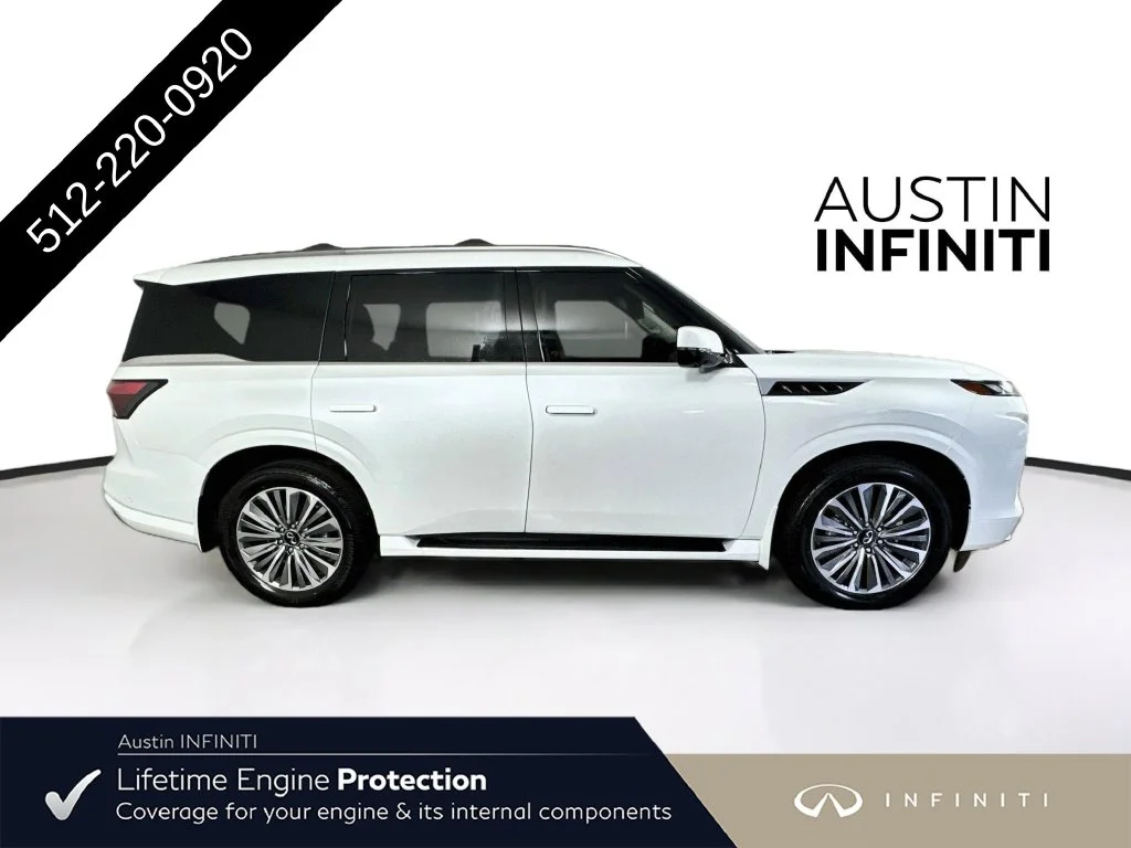 New 2027 White INFINITI LUXE image 9