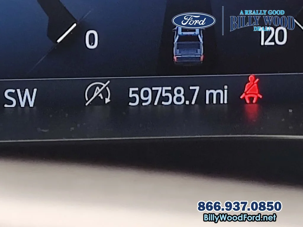 Used 2024 Oxford White Ford Lariat image 28