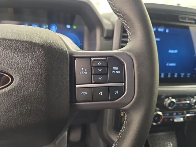 New 2026 Agate Black Metallic Ford XLT image 38