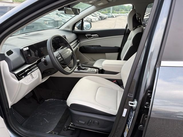 New 2026 Gravity Gray Kia EX image 12