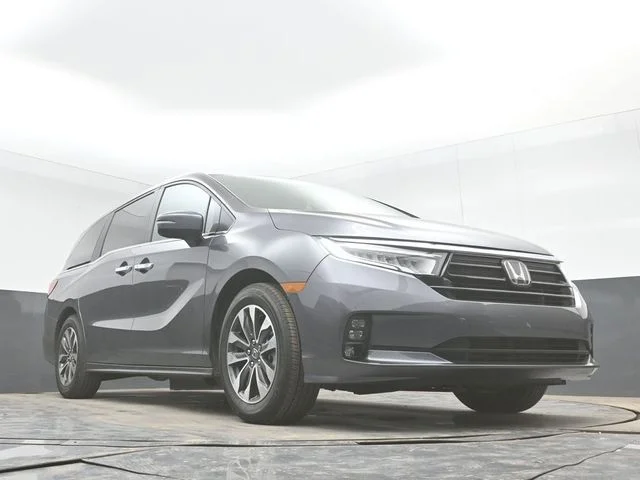 2024 Honda Odyssey EX-L - Photo 29