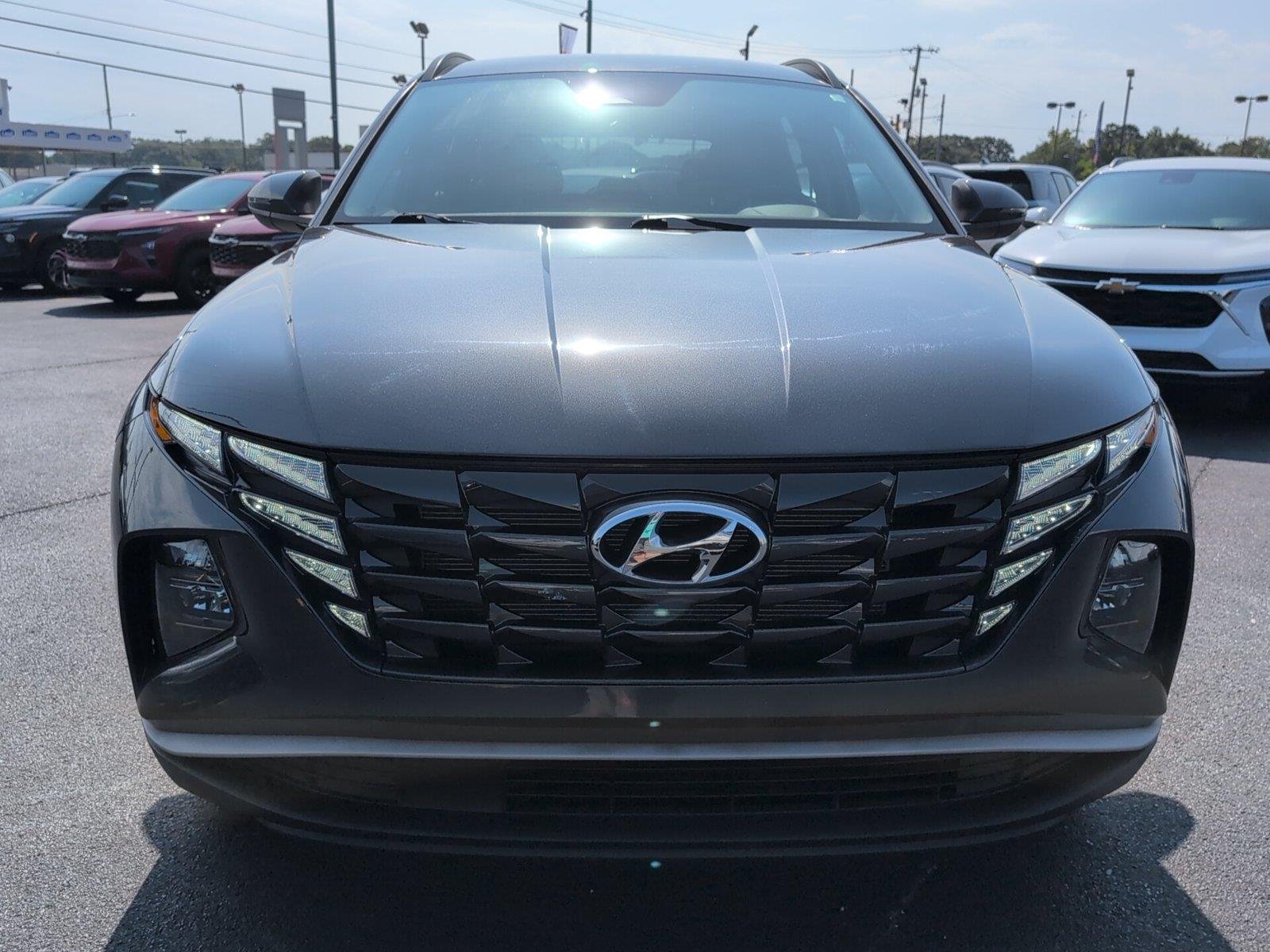 Used 2023 Portofino Gray Hyundai SEL image 8