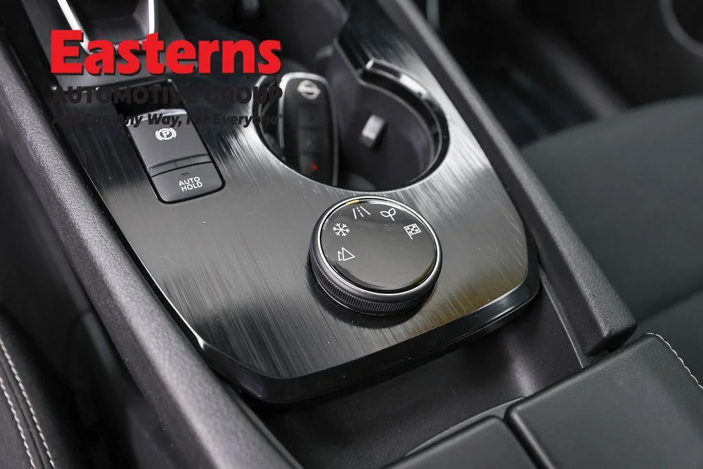 Used 2023 Gray Nissan S image 21