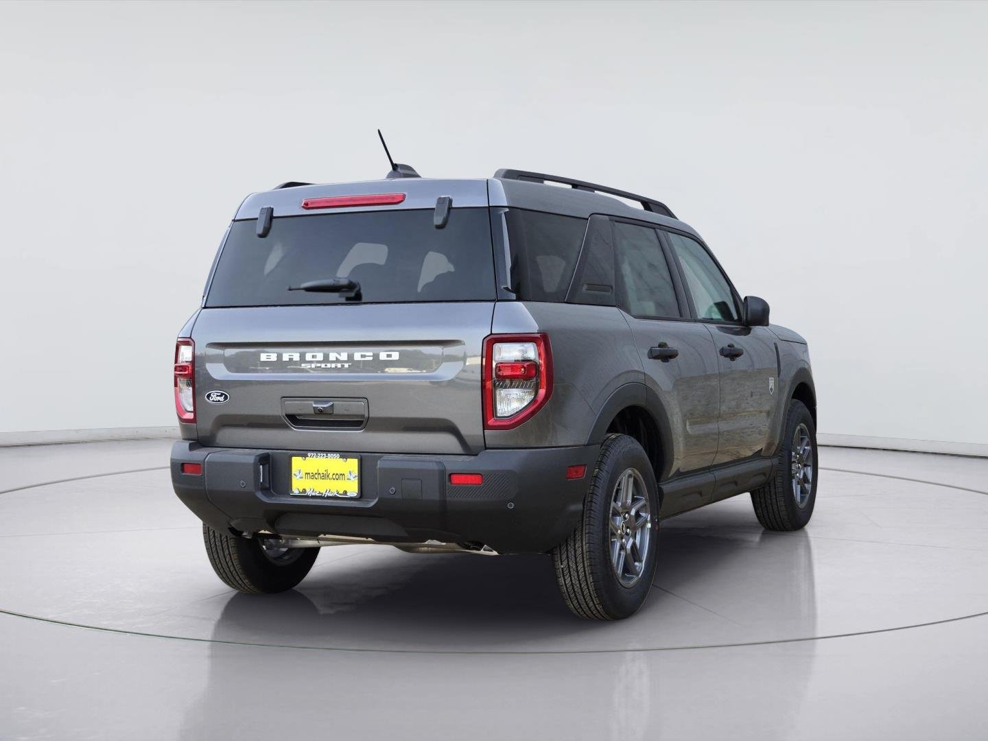 New 2026 Carbonized Gray Metallic Ford Big Bend® image 4