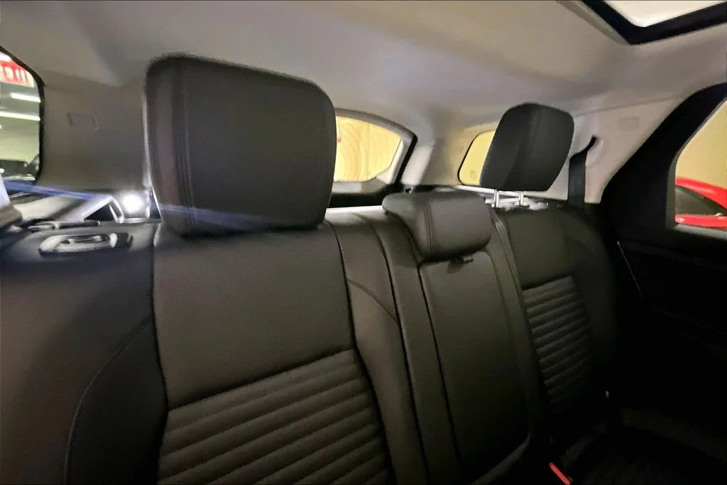 Used 2025 Gray Land Rover S image 28