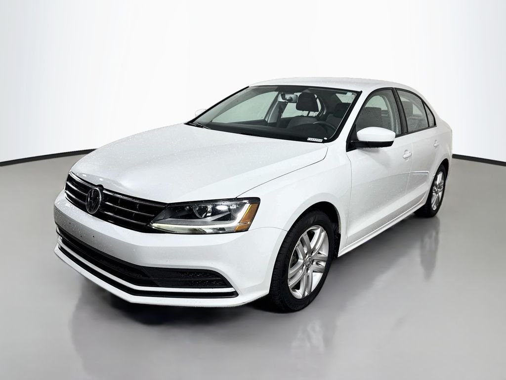 Used 2018 Pure White Volkswagen 1.4T S image 3