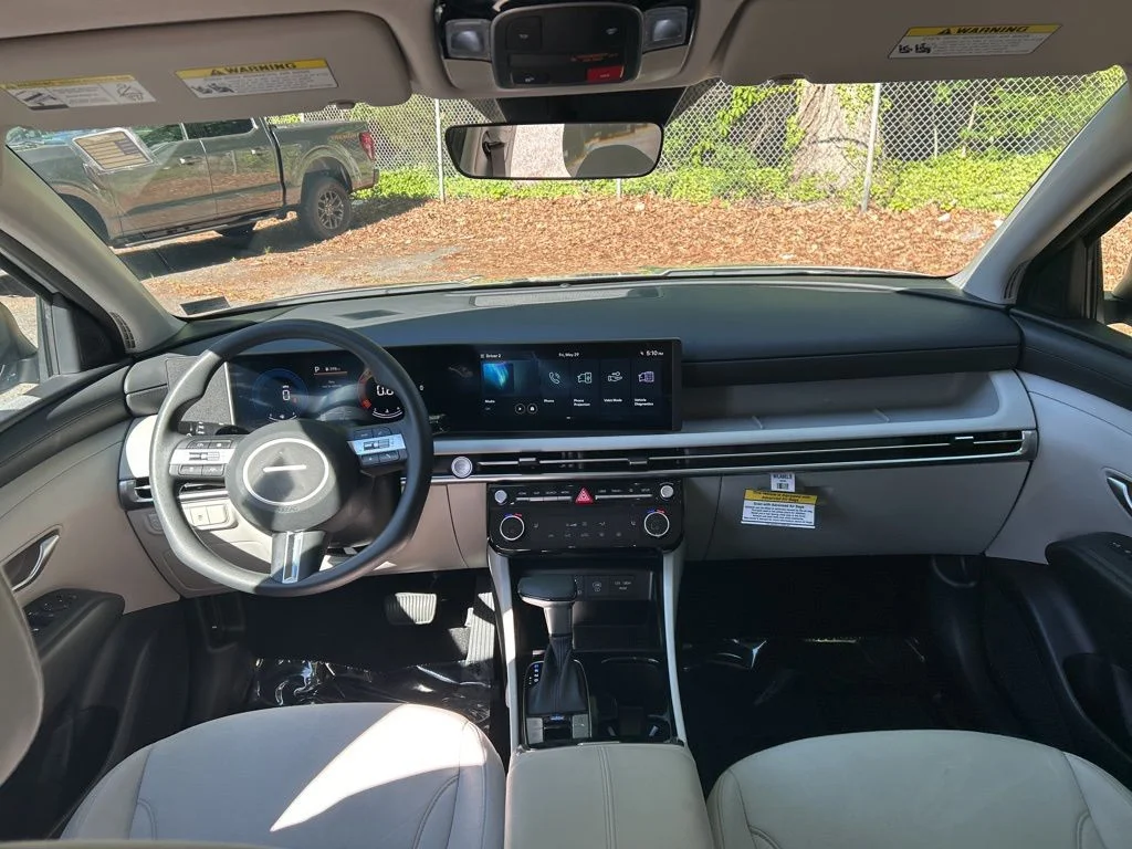 Used 2026 Silver Hyundai SEL image 29