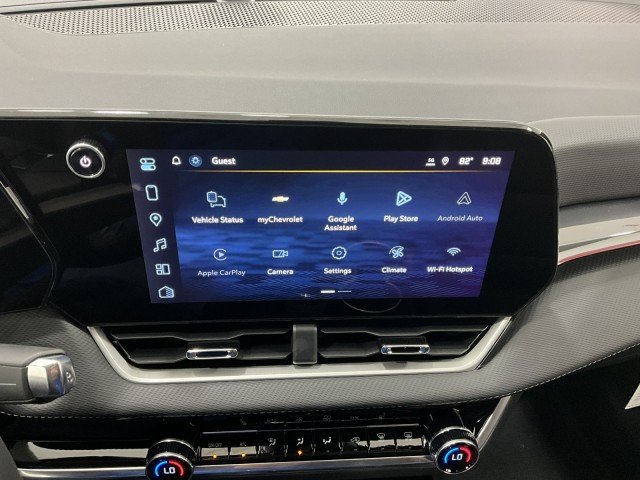 New 2027 Summit White Chevrolet LT image 34