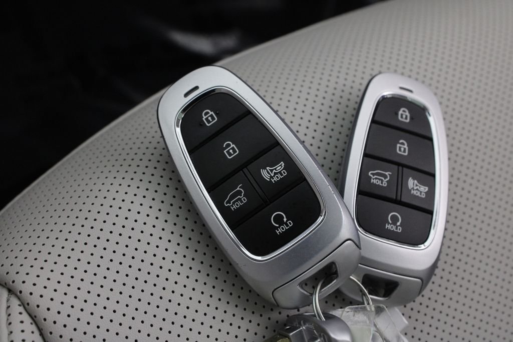 Certified Used 2024 Blue Hyundai SEL Convenience image 32