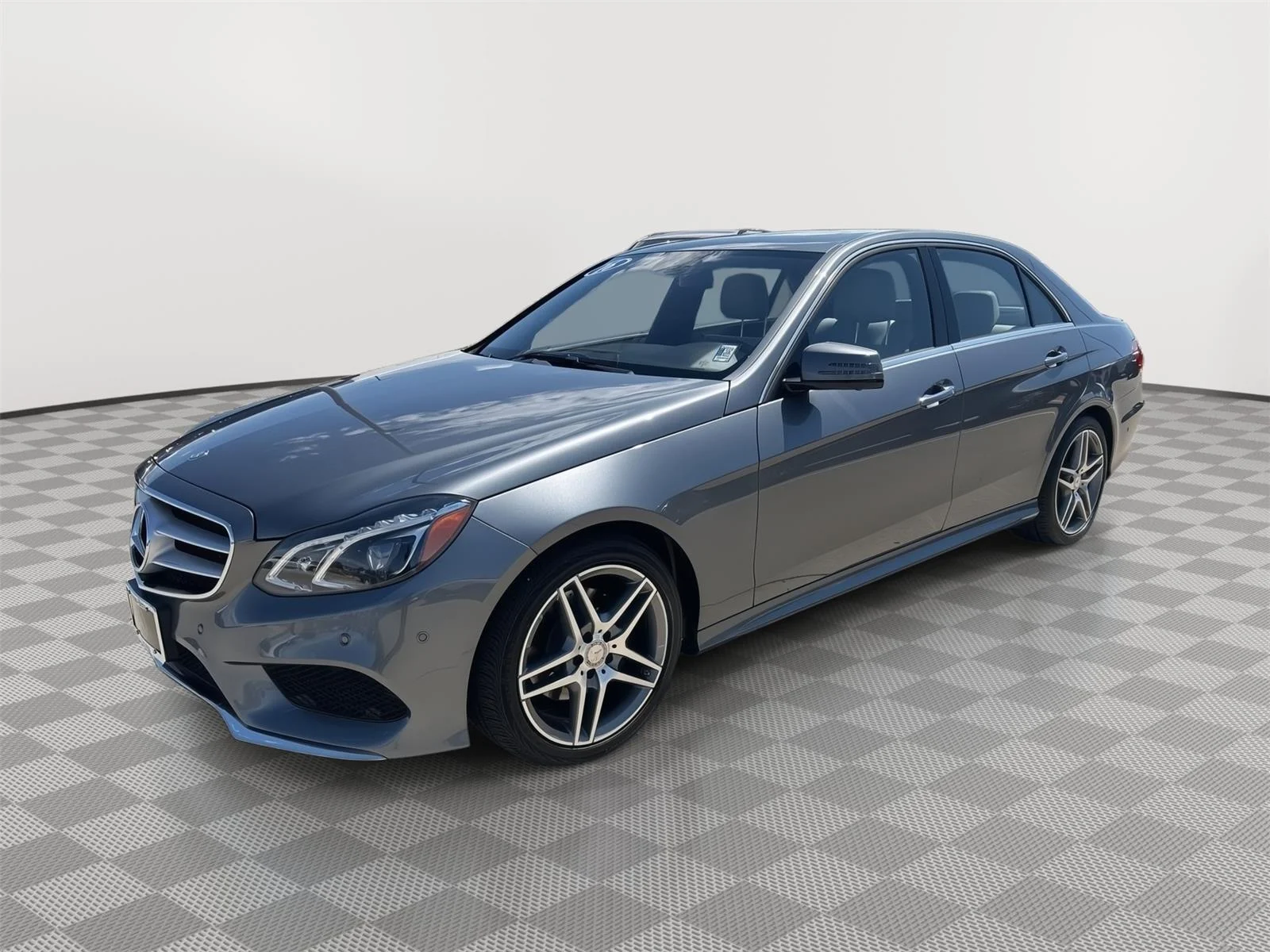 Used 2016 Selenite Grey Metallic Mercedes-Benz E 350 Sport image 7