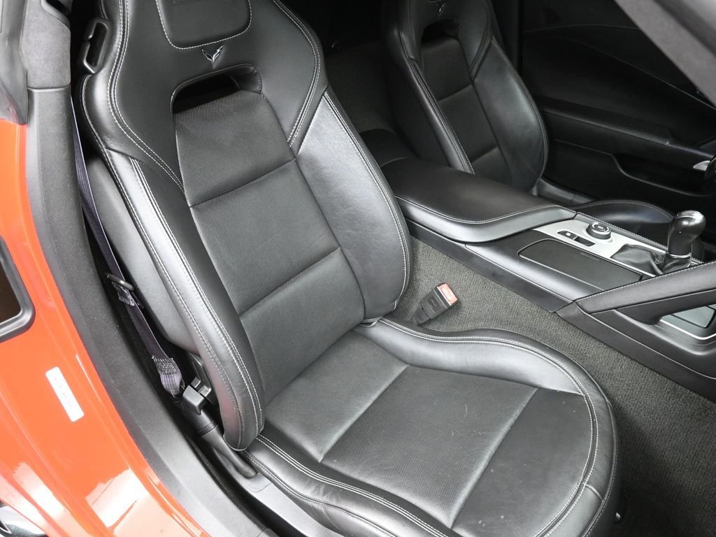 Used 2015 Torch Red Chevrolet Z06 image 22