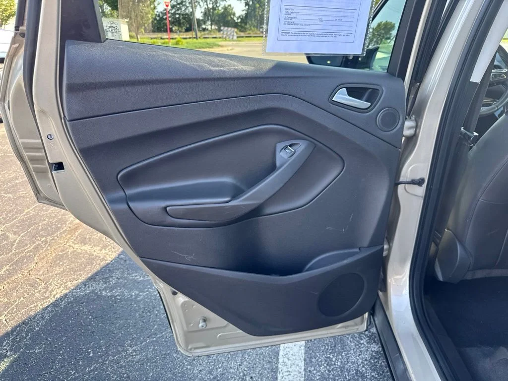 Used 2017 Gold Ford Titanium image 33