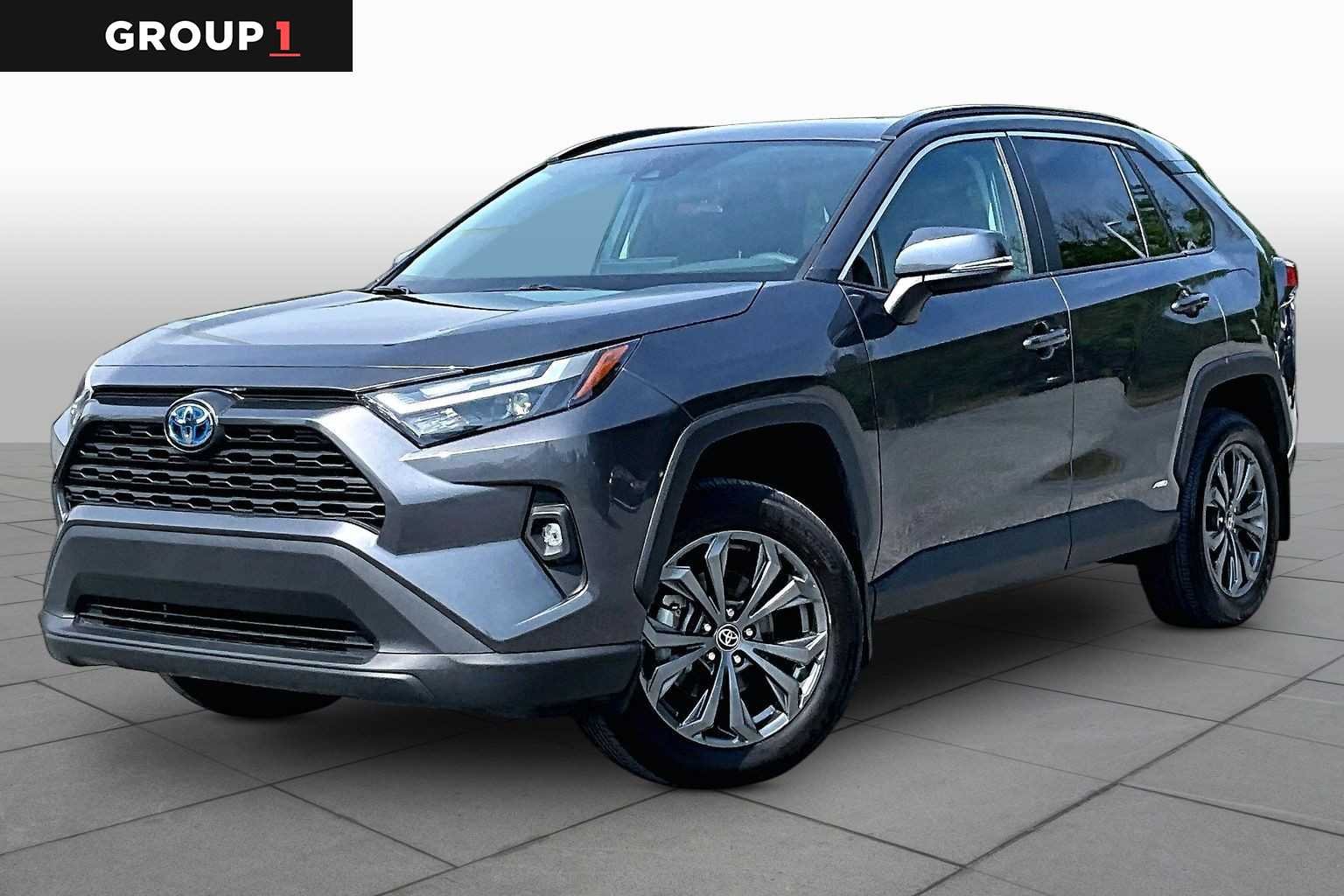 2024 Toyota RAV4 Hybrid XLE Premium