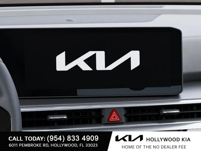 New 2026 Snow White Pearl Kia  image 20