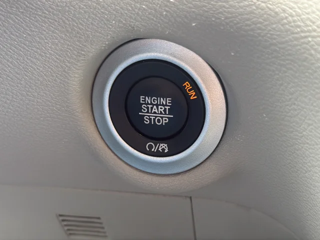 Used 2024 White Chrysler Touring L image 33