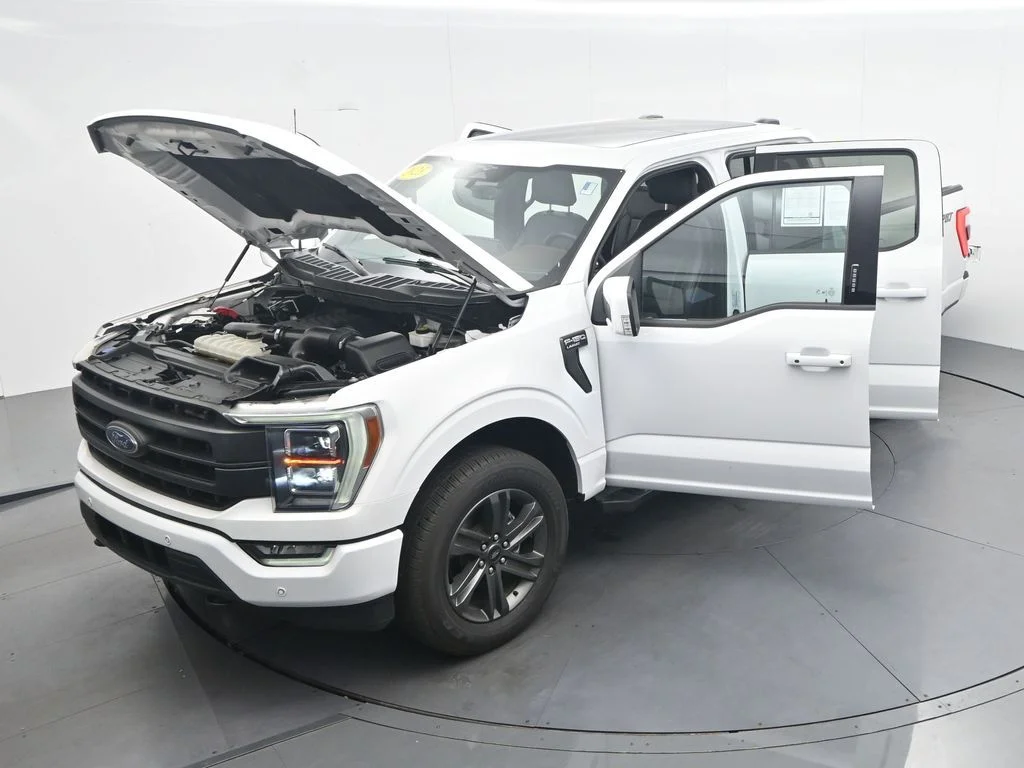 Certified Used 2023 Oxford White Ford Lariat image 47