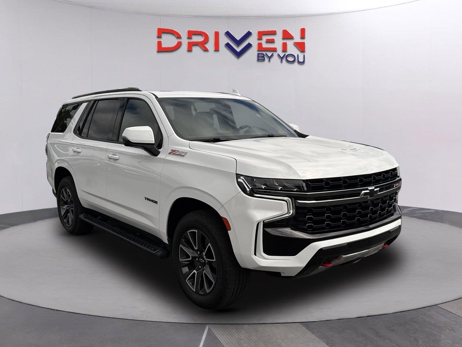 Used 2022 SUMMIT WHITE Chevrolet Z71 image 2