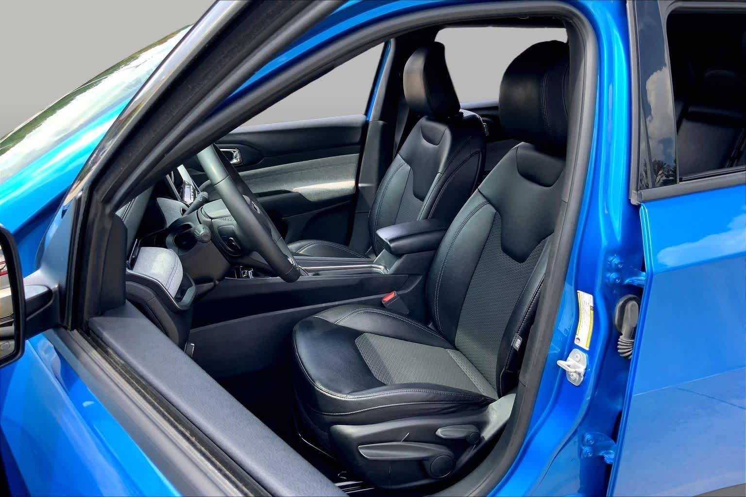 Pre-Owned 2024 Jeep Compass Latitude