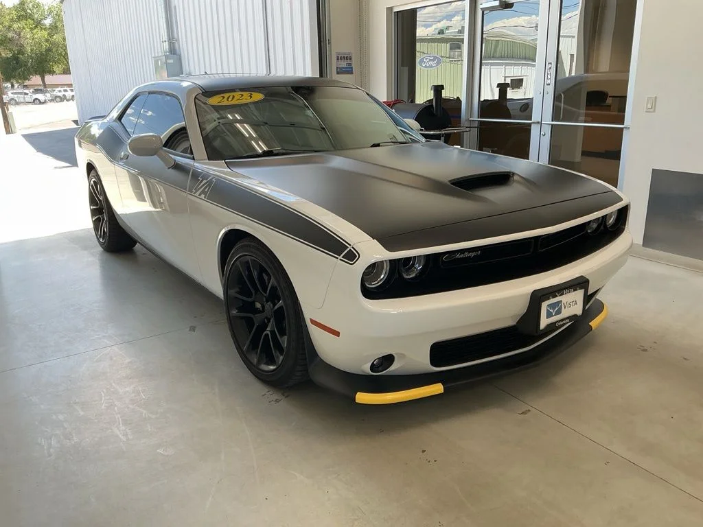 2023 Dodge Challenger R/T's photo