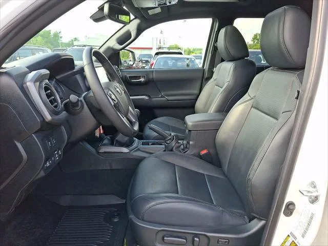 Certified Used 2023 ICE CAP Toyota  image 16