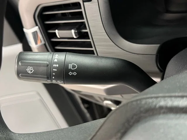 Used 2025 Gray Ford XL image 22