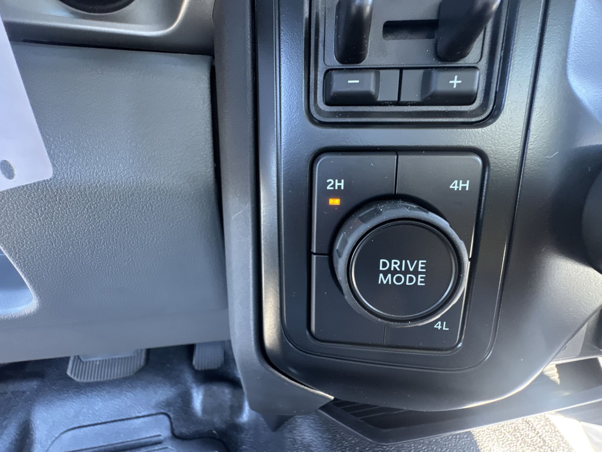 New 2026 Oxford White Ford F-550® XL image 12