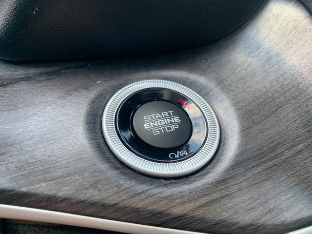 Used 2023 Black Jeep Limited image 22