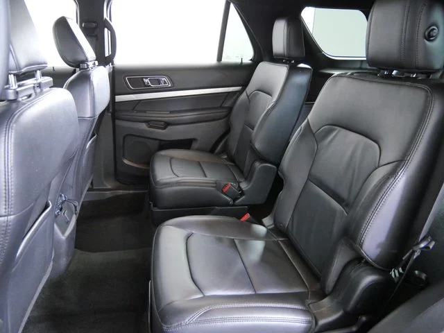 Certified Used 2018 Red Ford XLT image 19