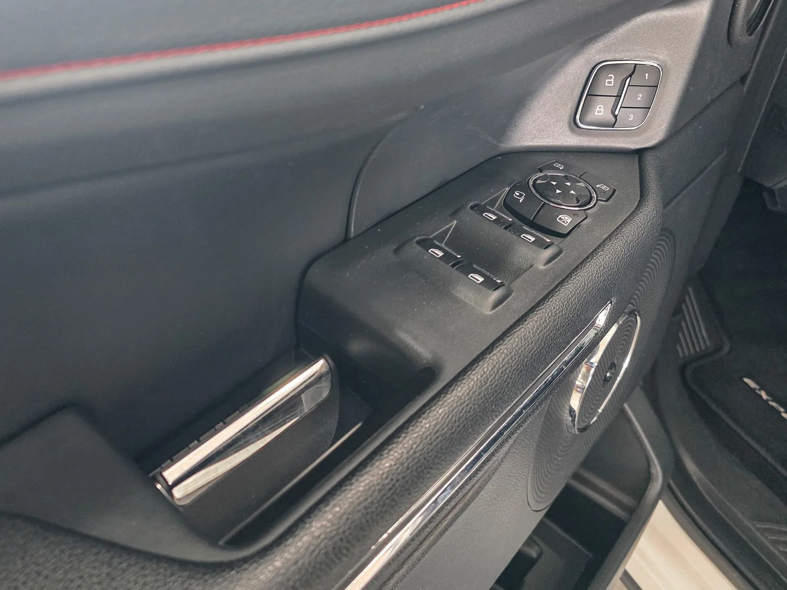 Used 2023 White Metallic Ford Limited image 19