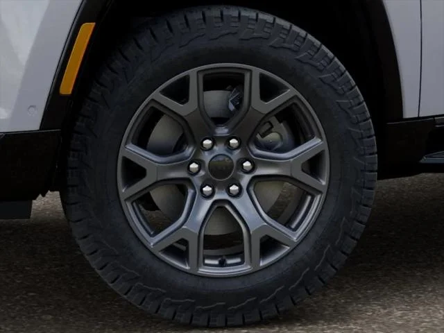 New 2026 Bright White Clear-Coat Exterior Paint Jeep Upland image 30