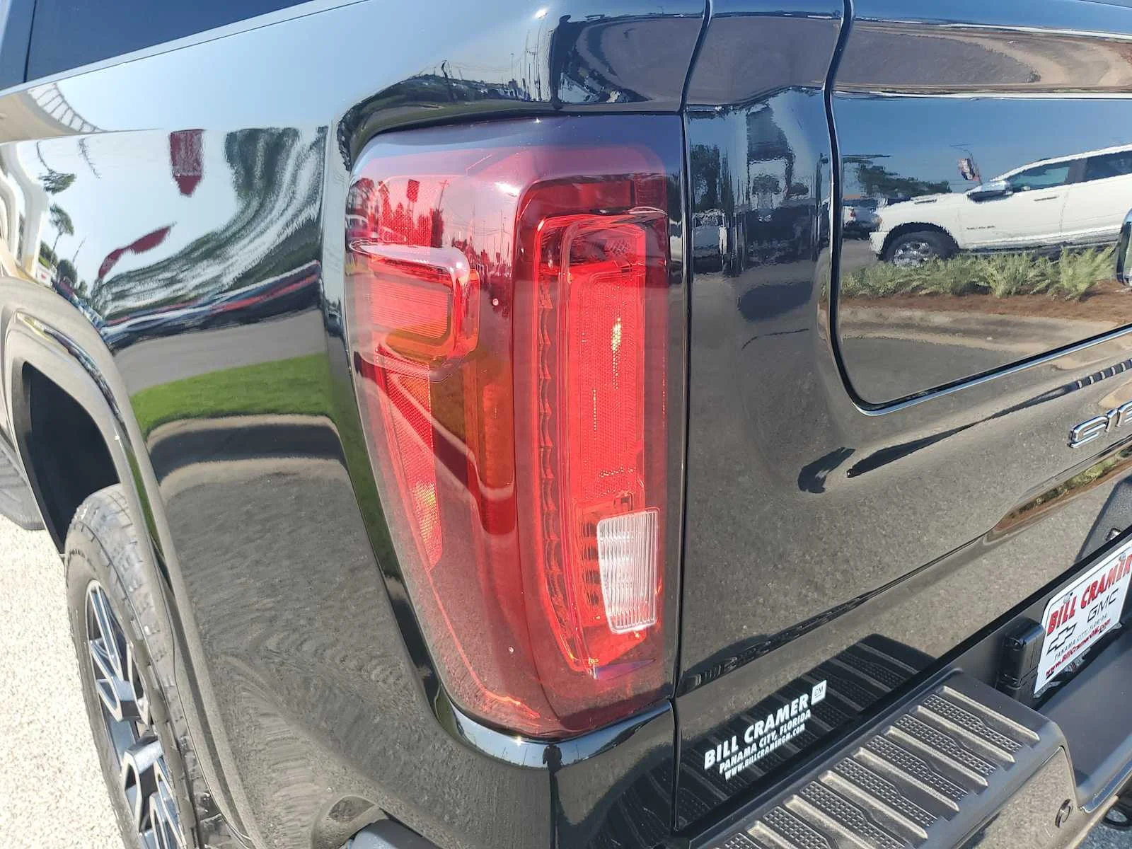 Used 2026 Onyx Black GMC AT4 image 12