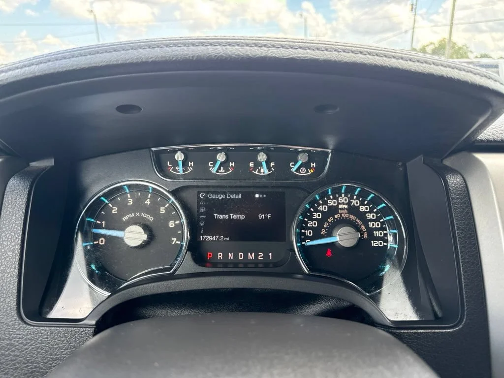 Used 2012  Ford XL image 21