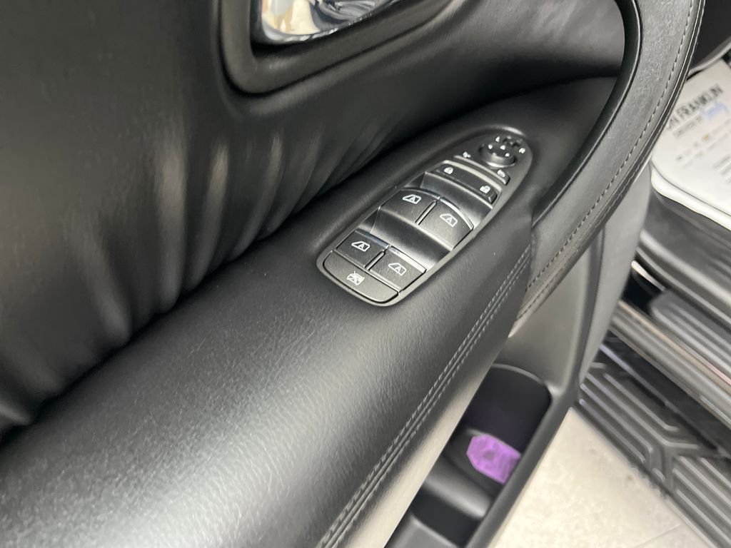 Used 2022 Black Nissan SV image 10