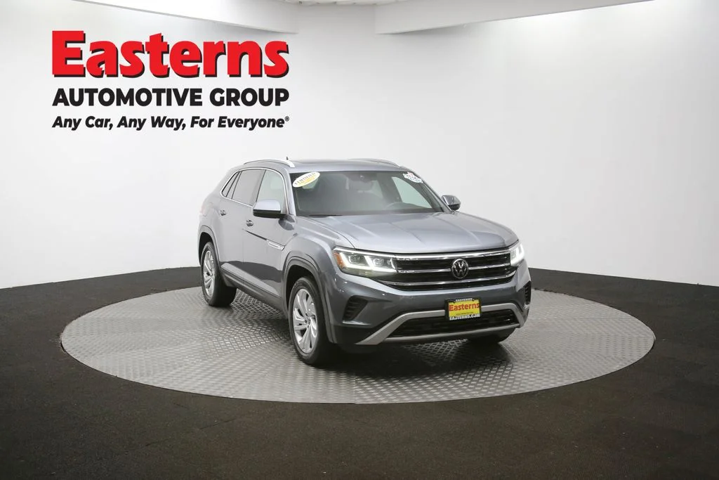 Used 2021 Gray Volkswagen 2.0T SEL image 51